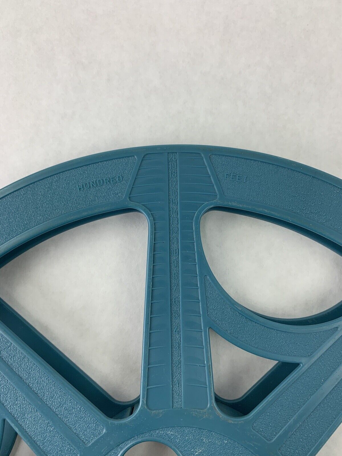 Vintage RTI 800/323-7520 15" Plastic 6 Metres 100 FT Film Reel Blue