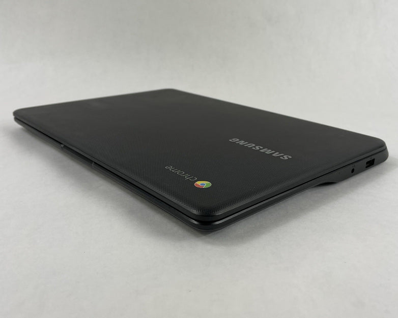 Samsung NoteBook 500C XE500C13 11.6" Celeron N3060 1.60 GHz 4 GB RAM 16 GB SSD