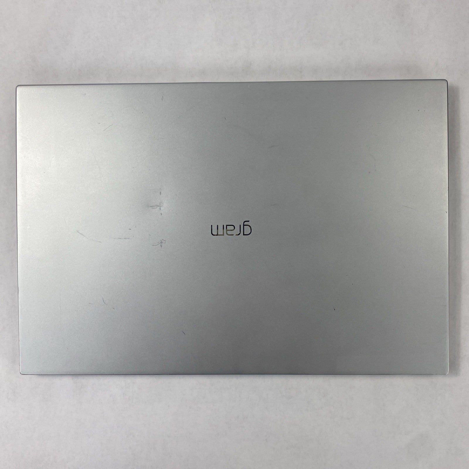 LG Gram 17Z90P-N.APS5U1 Intel Core i7-1165G7 2.8 GHz 16GB RAM 17" No SSD No OS