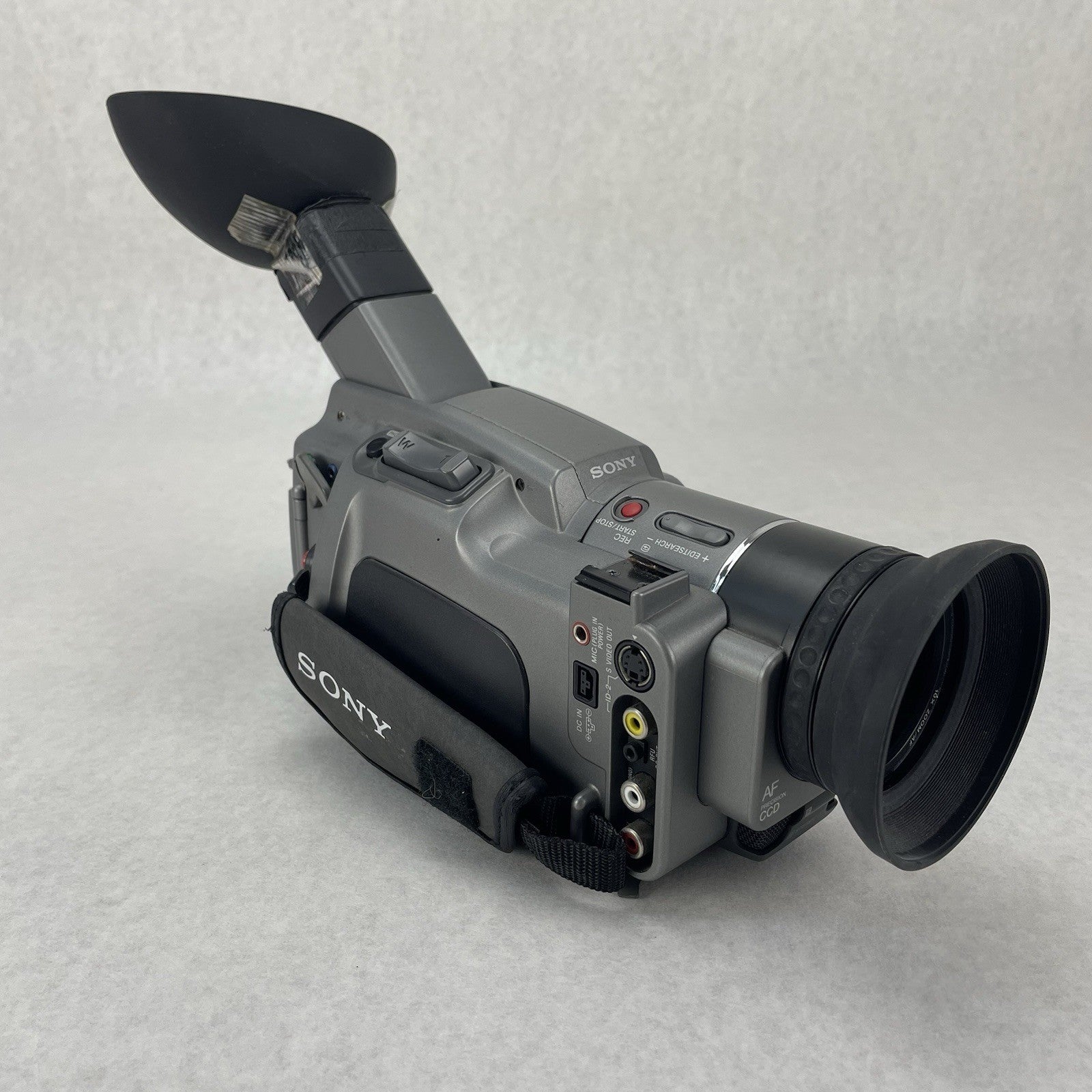 Sony DCR-VX700 MiniDV Digital Handycam Camcorder Untested For Parts0