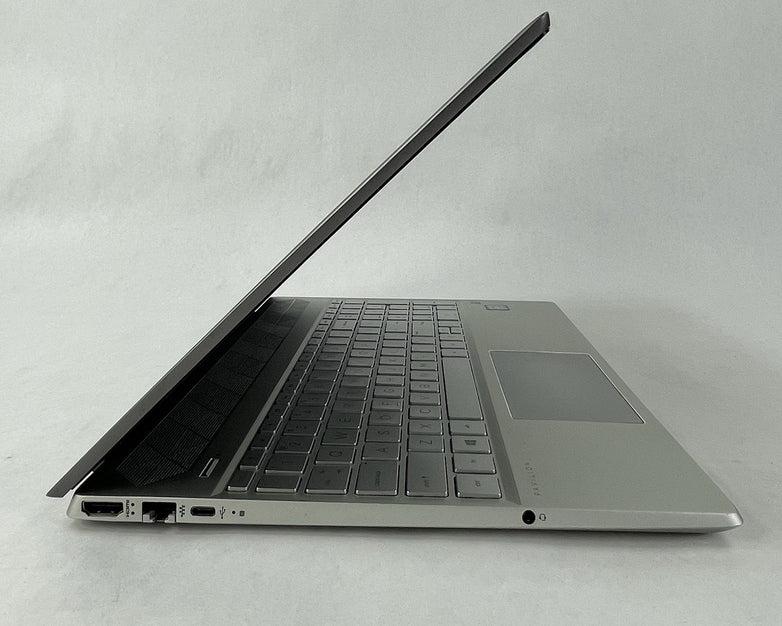 HP Pavilion 15-cs2082cl 15.6" i7-8565U 1.80 GHz 8 GB RAM No SSD/OS/AC
