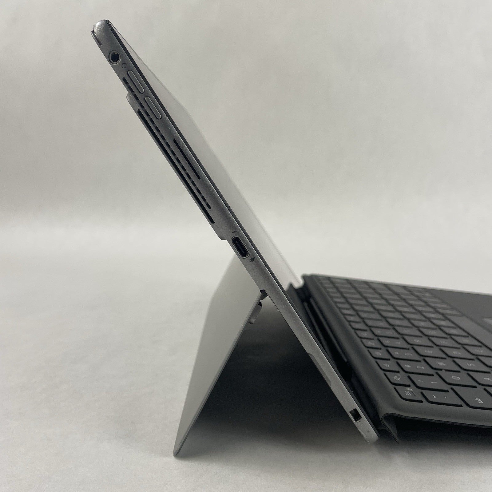 Dell Latitude 7320 Detach 12.8" i7-1180G7 1.30GHz 16GB RAM No SSD/OS/AC - READ5
