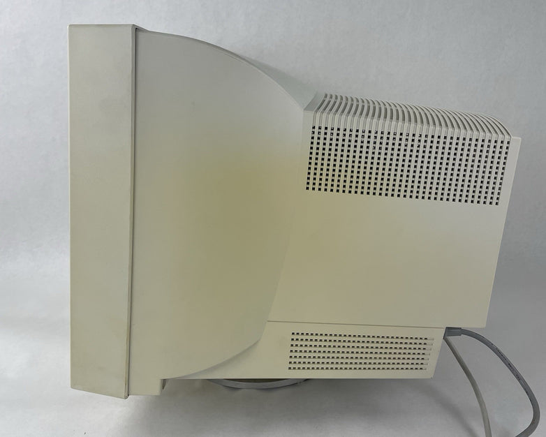 KDS 17" CRT Retro Gaming Monitor XF-70 Xflat Korea Data Systems Broken Stand