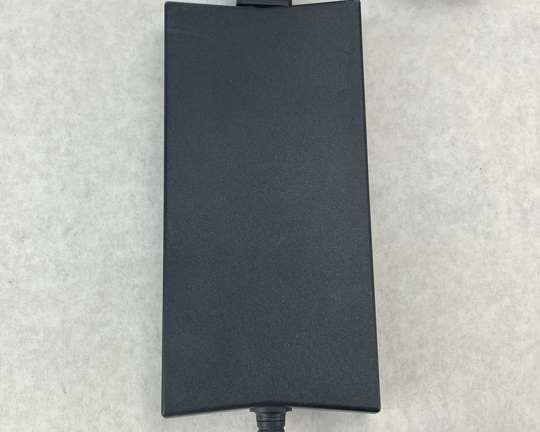 Dell LA130PM121 7.4mm Barrel 19.5V 6.7A 130W AC Adapter Lot of 5