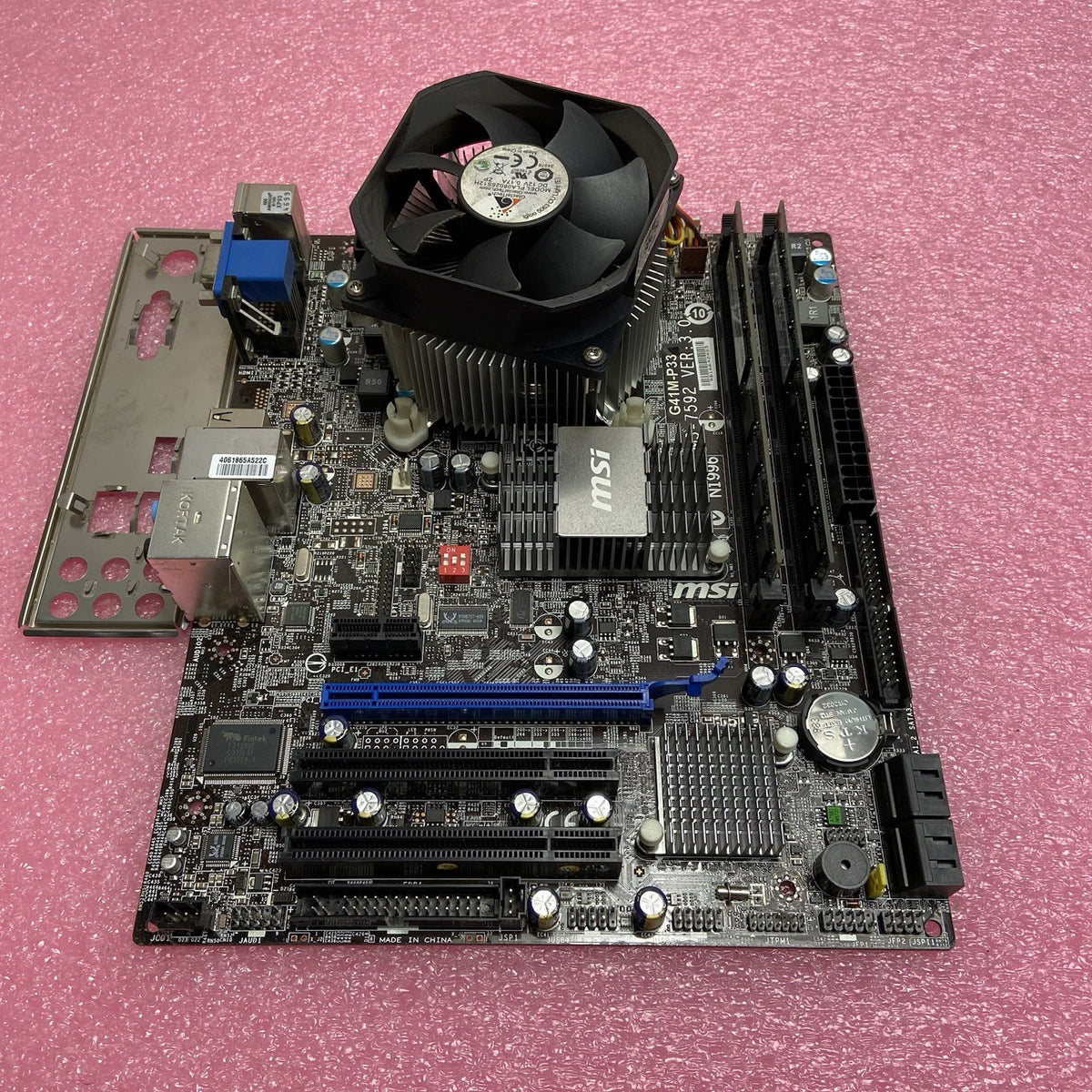 MSI G41M-P33 Motherboard Intel Core 2 Quad Q300 2.5GHz 4GB RAM w/IO Shield5