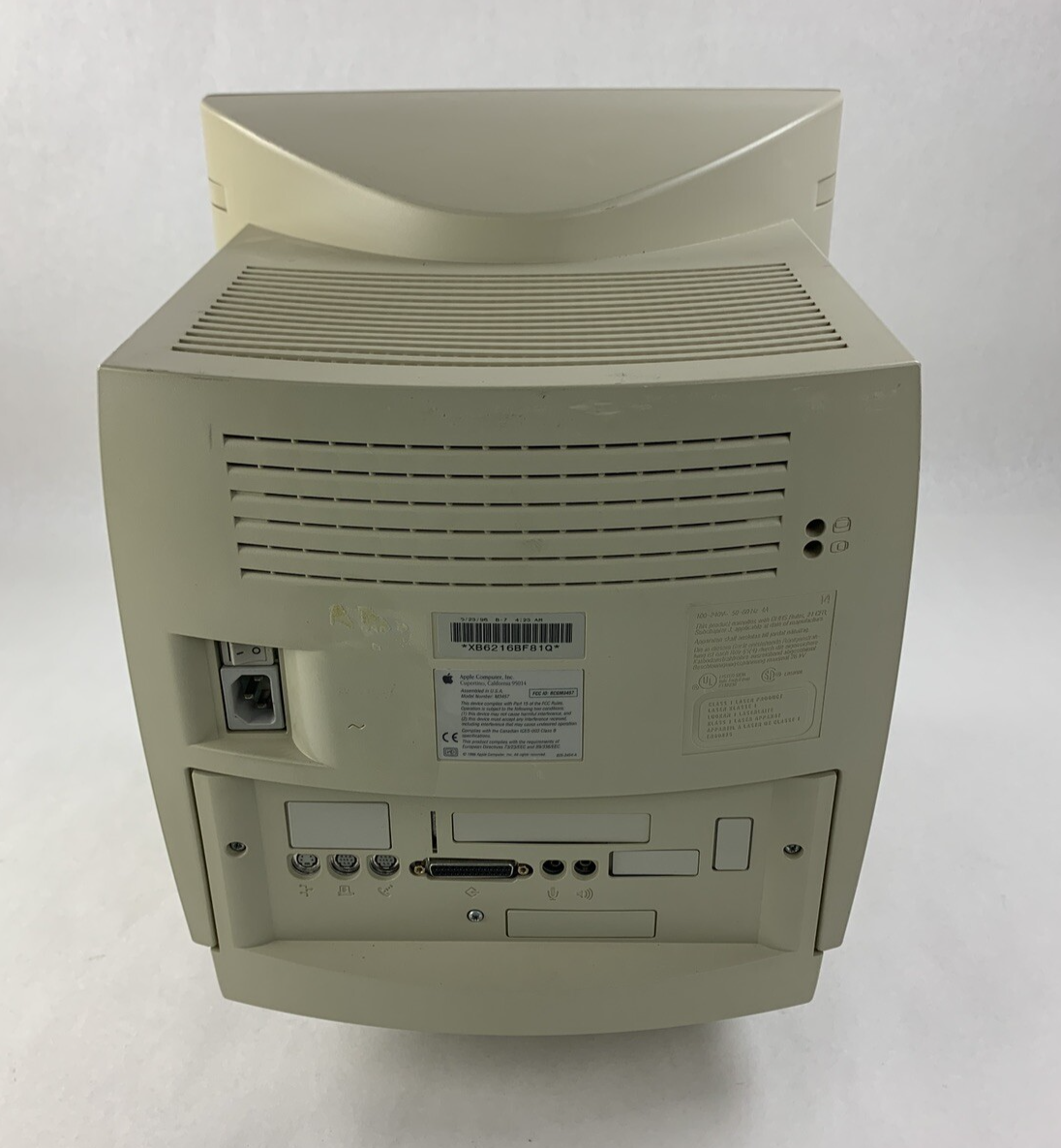 Apple Power Macintosh 5260/100 M3457 Boots Vintage No Hard Drive or OS