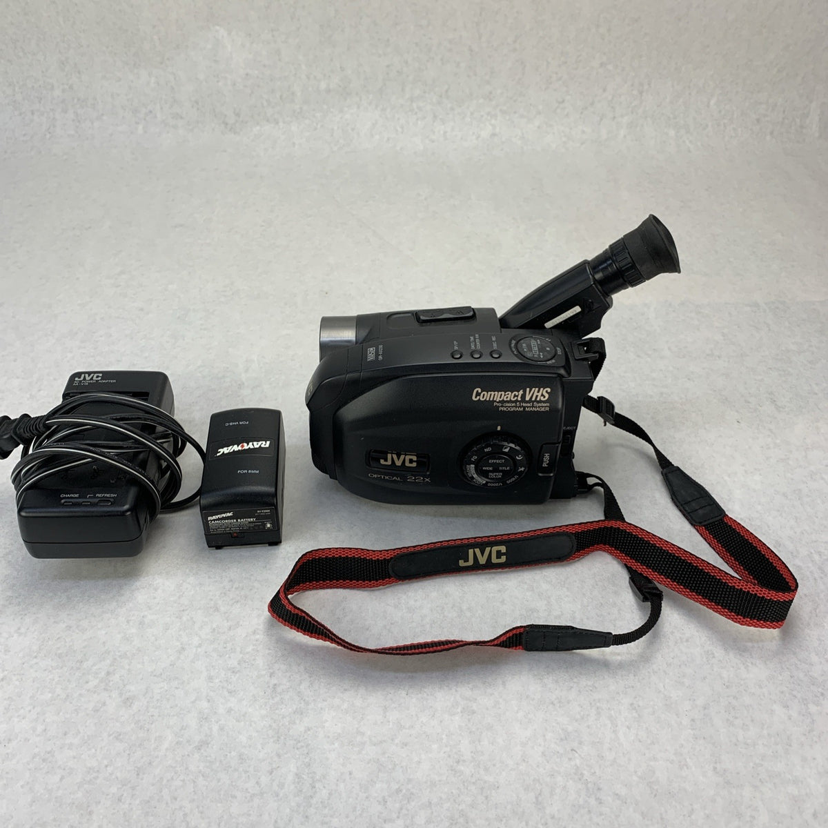 JVC Videomovie GR-AX230U 22x Optical Compact VHS Camcorder 1