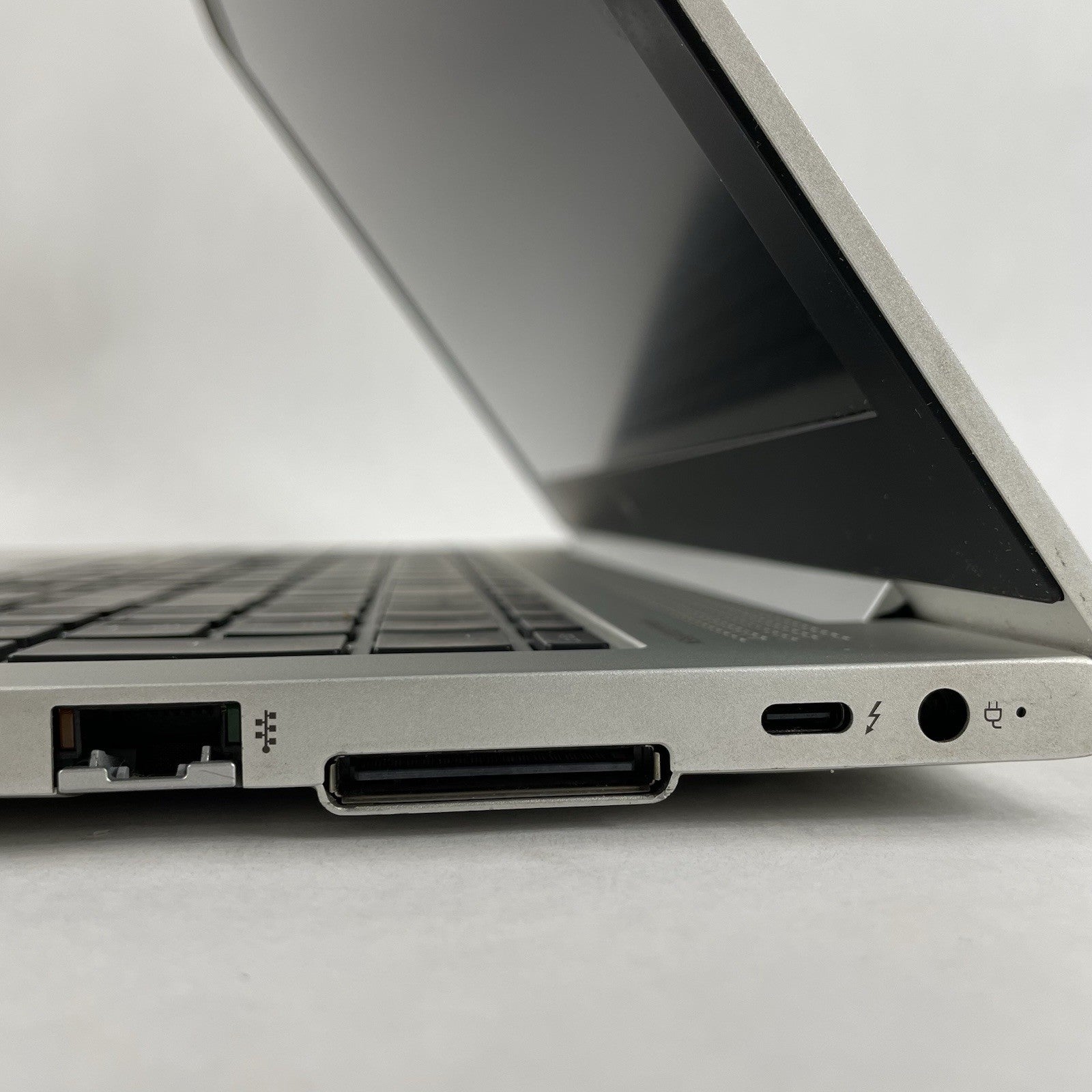HP EliteBook 850 G6 15.6" i5-8365U 1.60 GHz 8 GB RAM No SSD/OS/AC - Dented7