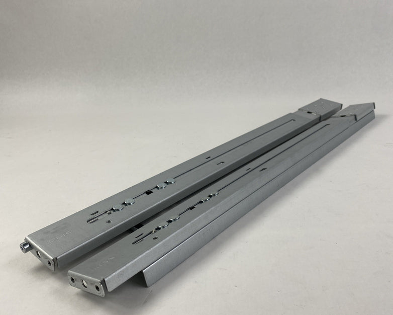 Foxconn 2F77A-02 Right and Left Sliding Server Rails - No Screws