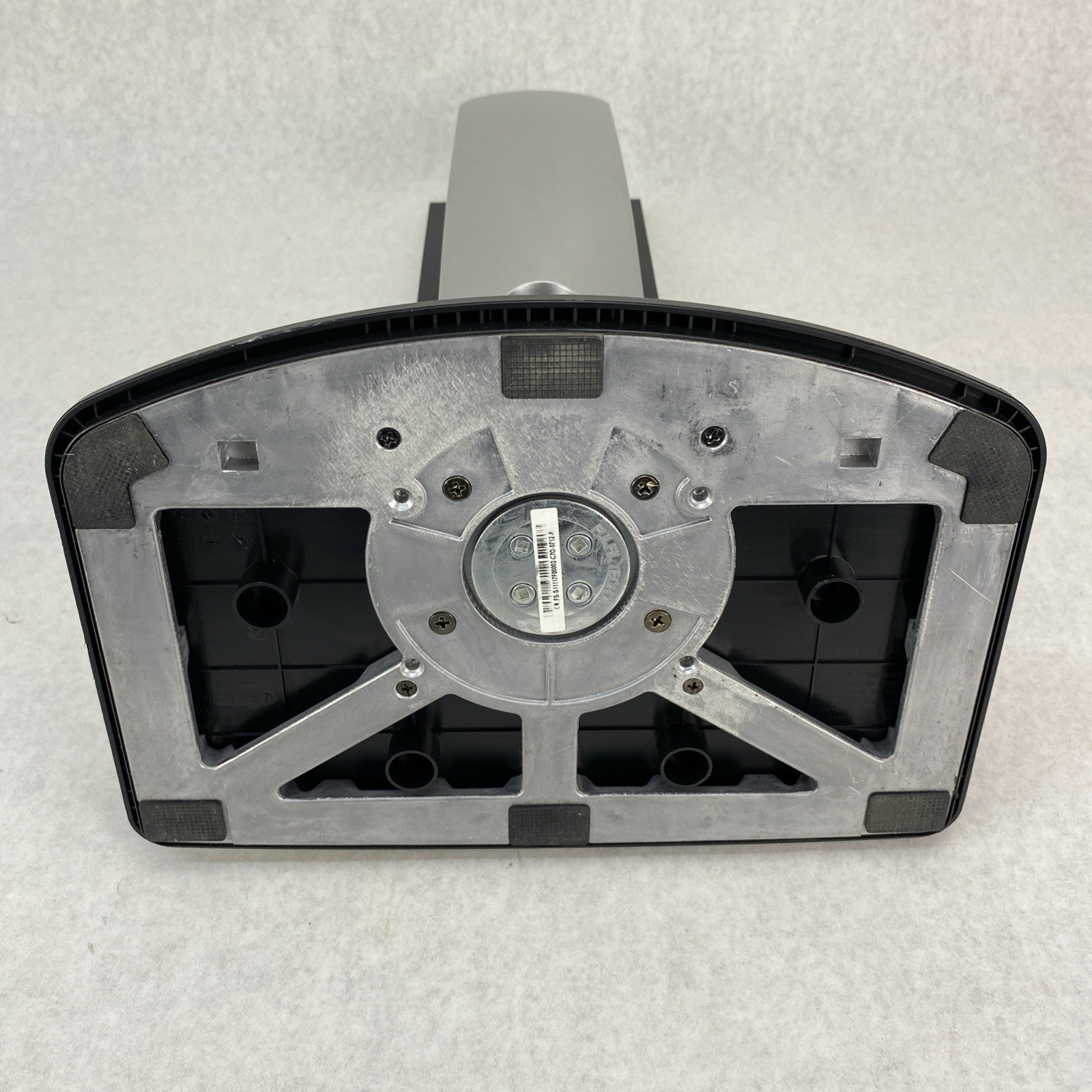 Dell P1913/P1913Sf 19" Monitor Stand - Rotates And Tilts10