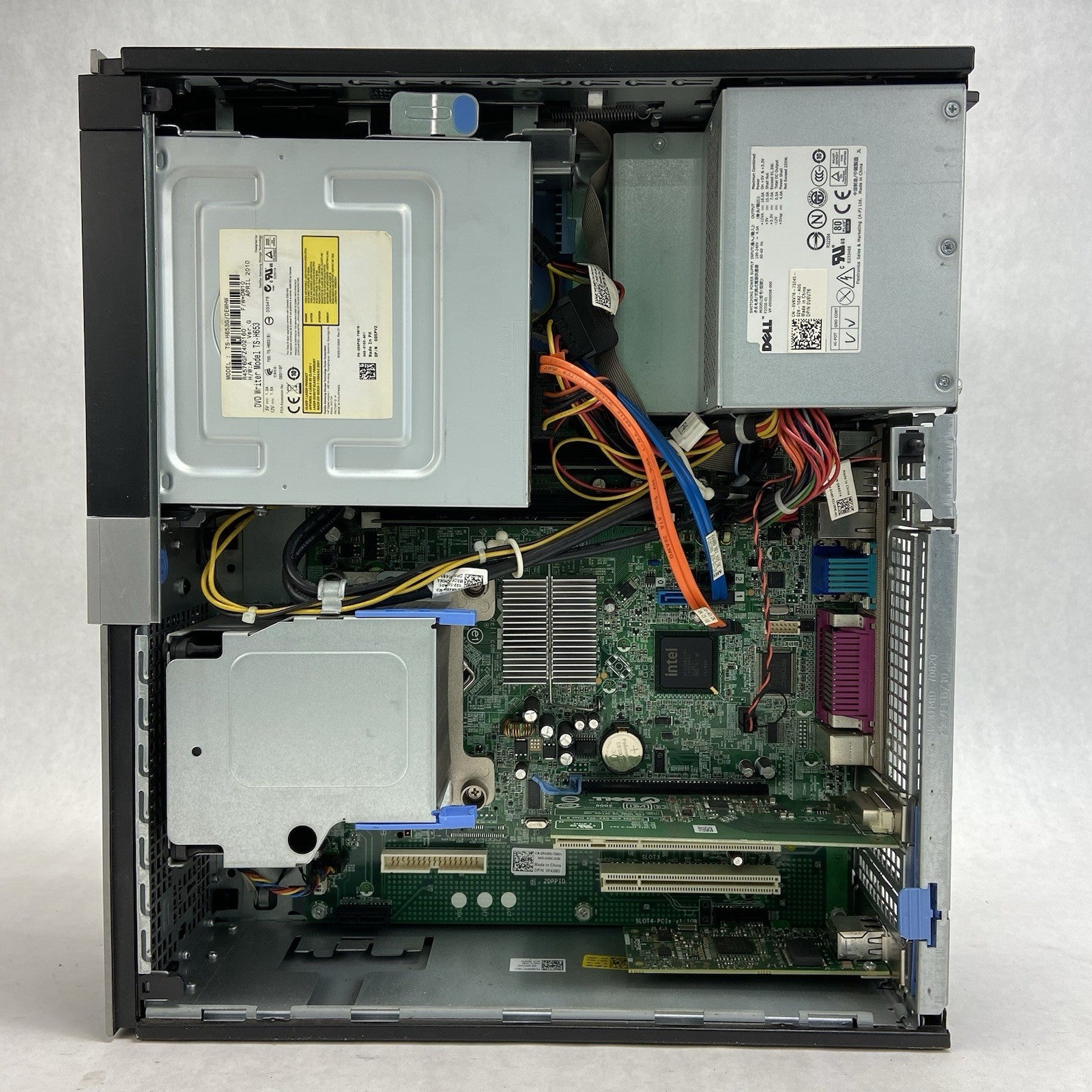 Dell Optiplex 980 DT Intel Core 2 Duo E8500 3.16GHz 4GB RAM No HDD No OS9