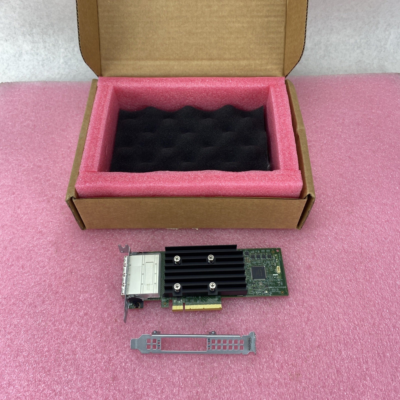 Dell 0M0NKH Network Adapter 5