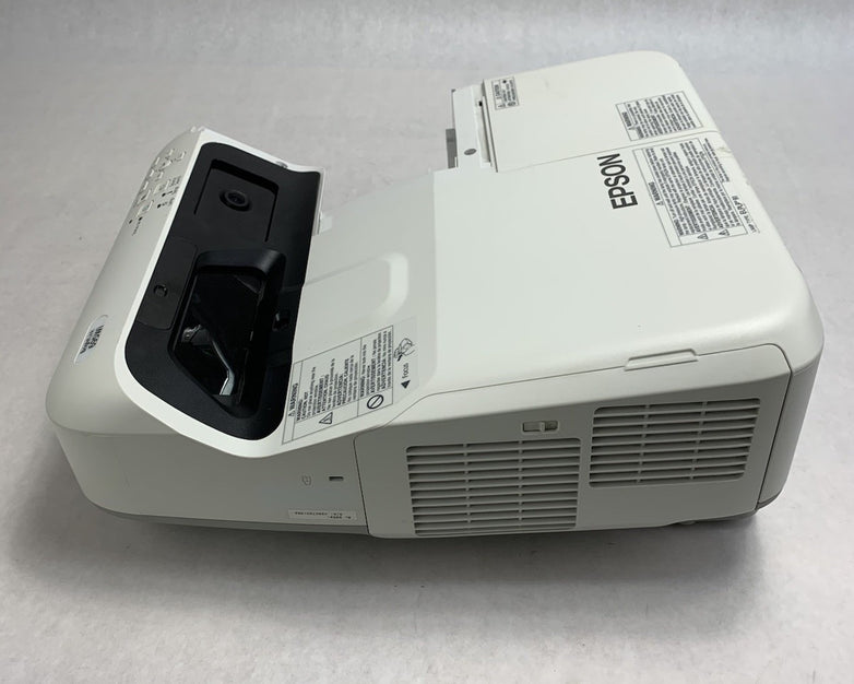 Epson PowerLite 695Wi H740A LCD Lamp Projector 601 Lamp Hours - No Remote