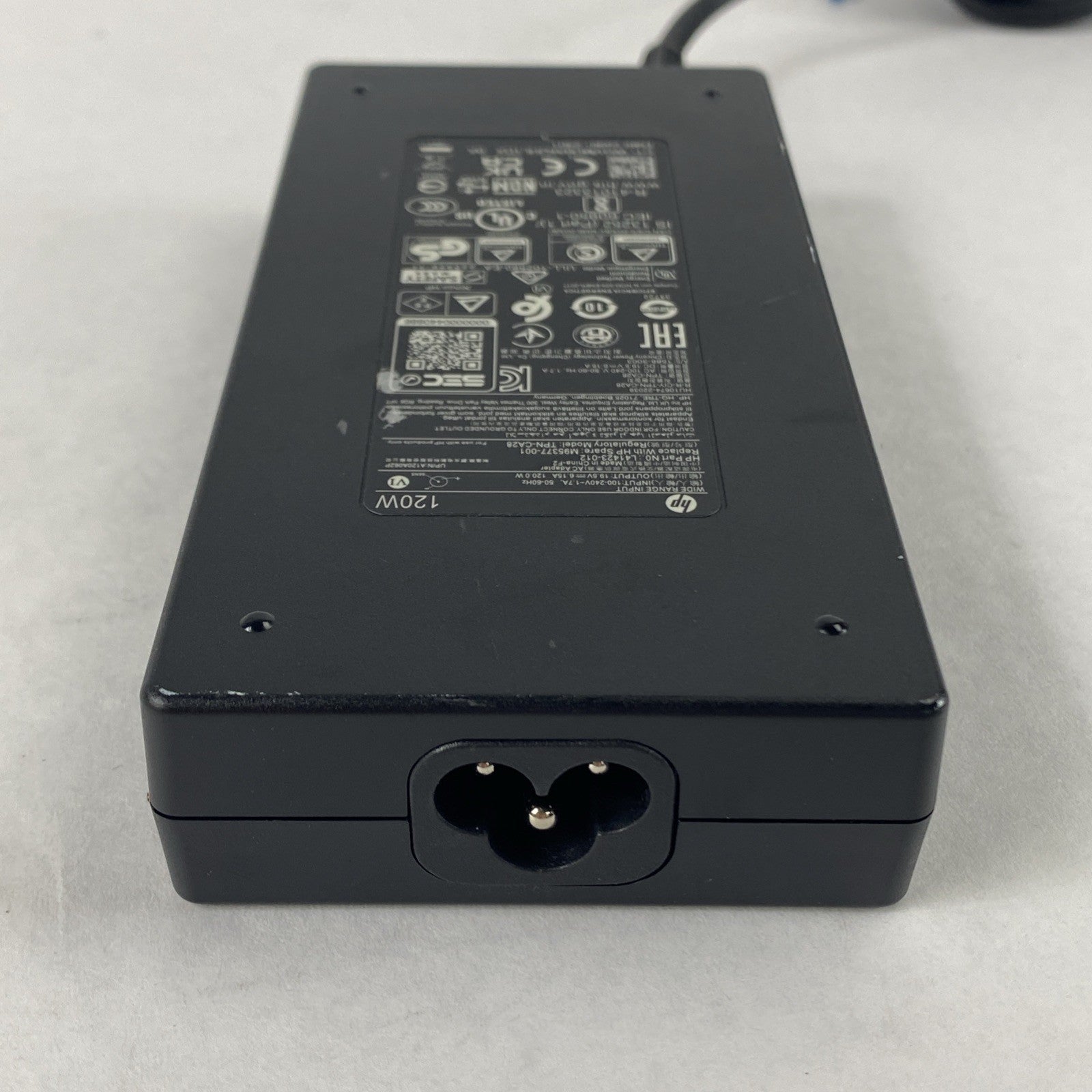 HP TPN-CA28 120W Blue Tip AC Adapter 19.5V Lot of 4 No Power Cord5