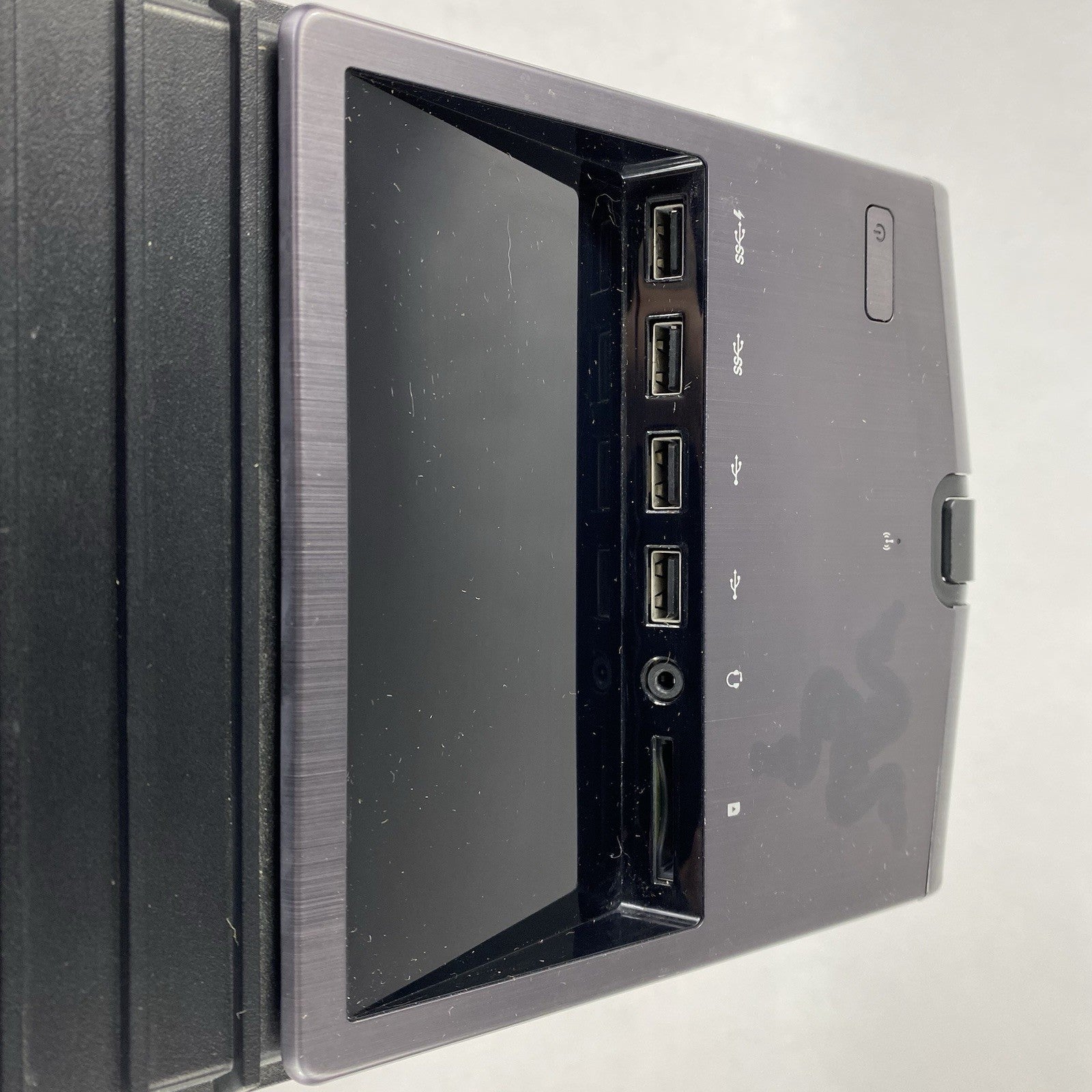 HP Omen 870-244 MT Intel Core i7-7700 3.6GHz 8GB RAM No HDD No OS