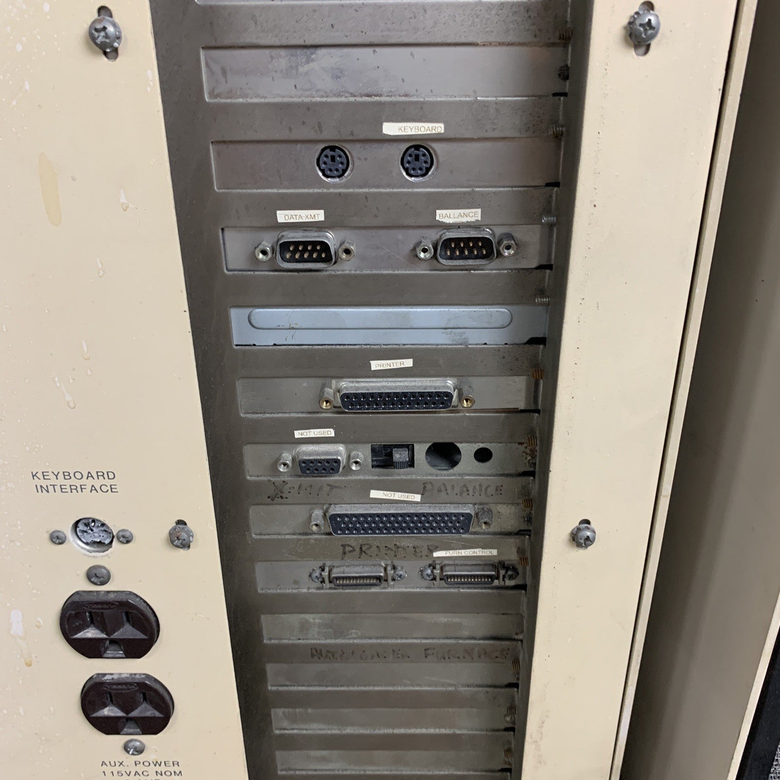 Leco Corp. SC-444 Carbon and Sulfur Analyzer /w 602-500 Furnace No HDD