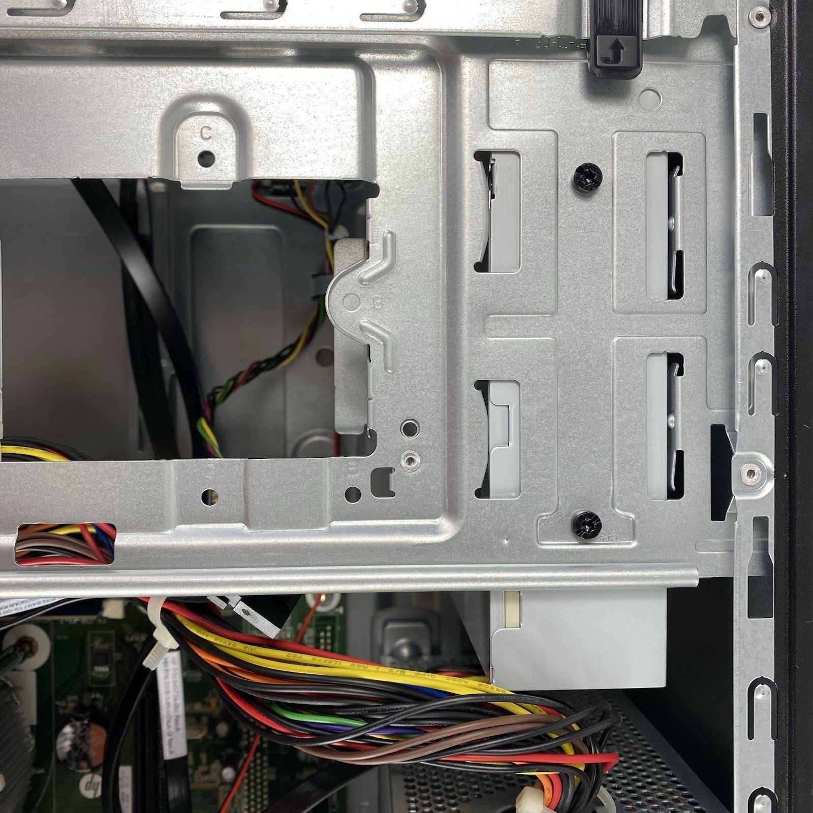 HP 280 G1 MT Intel Core i5-4590s 3GHz 8GB RAM No HDD No OS