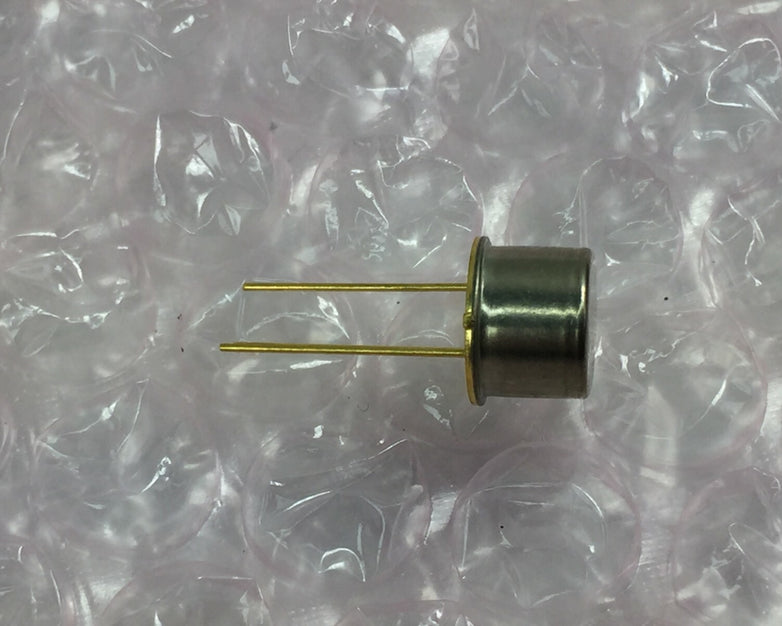 SK3024 NPN Silicon Transistor  Gold Pin  NOS Lot of 10