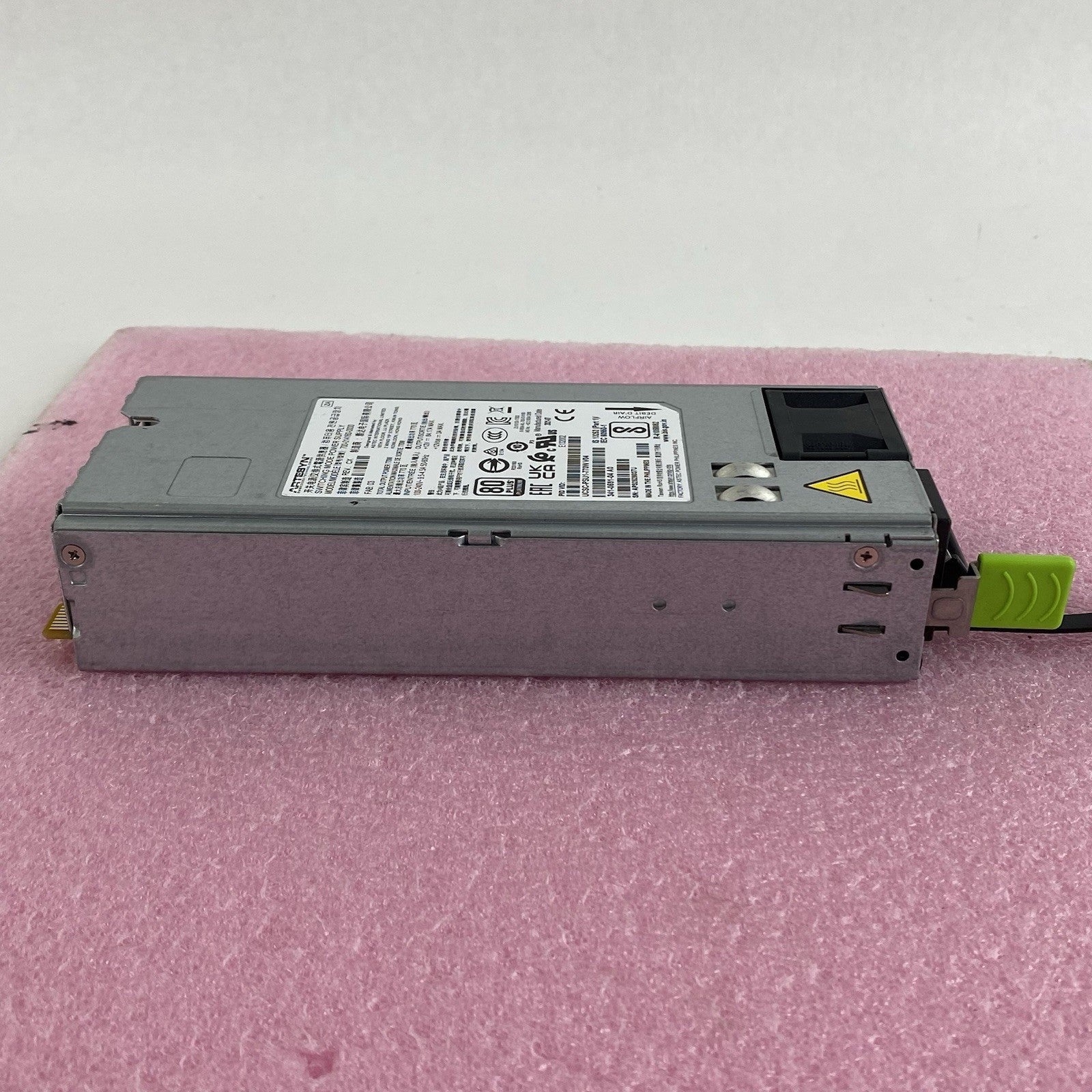 Artesyn 700-014160-0000 Switching Power Supply 770W Power Tested7