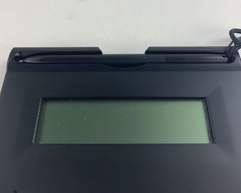 Wacom STU-300 / 01 USB LCD Signature Tablet Pad with Stylus Pen Tested