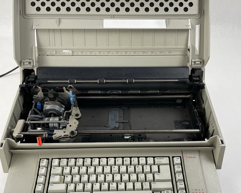 IBM Wheelwriter 3 Electronic Typewriter No Ribbon Parts or Repair