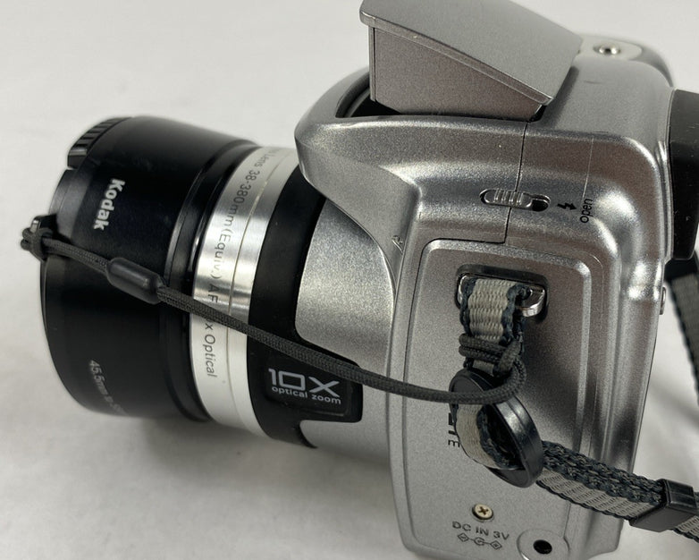 Kodak EasyShare Z740 10x Zoom Digital Picture And Video Camera