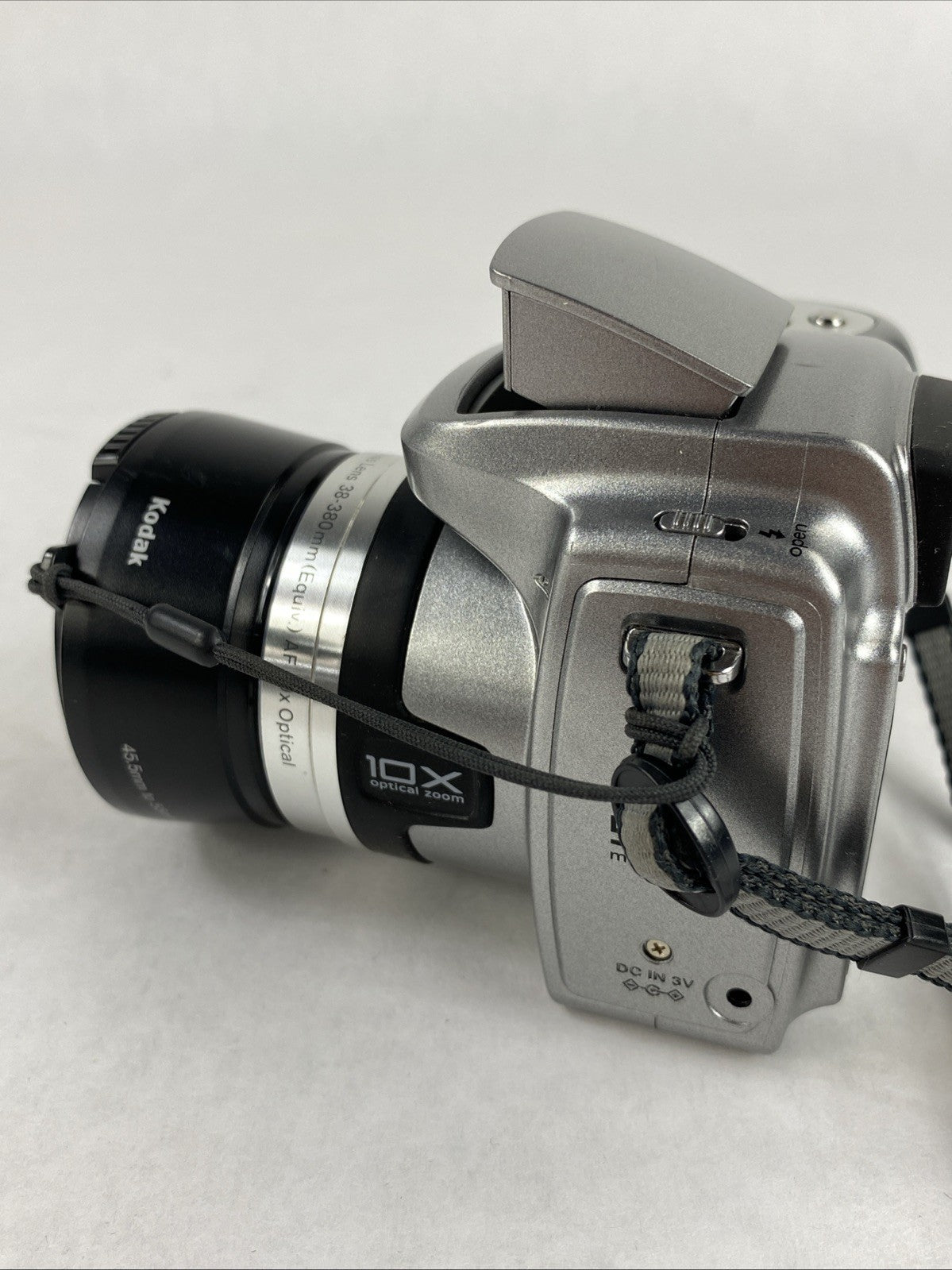 Kodak EasyShare Z740 10x Zoom Digital Picture And Video Camera4