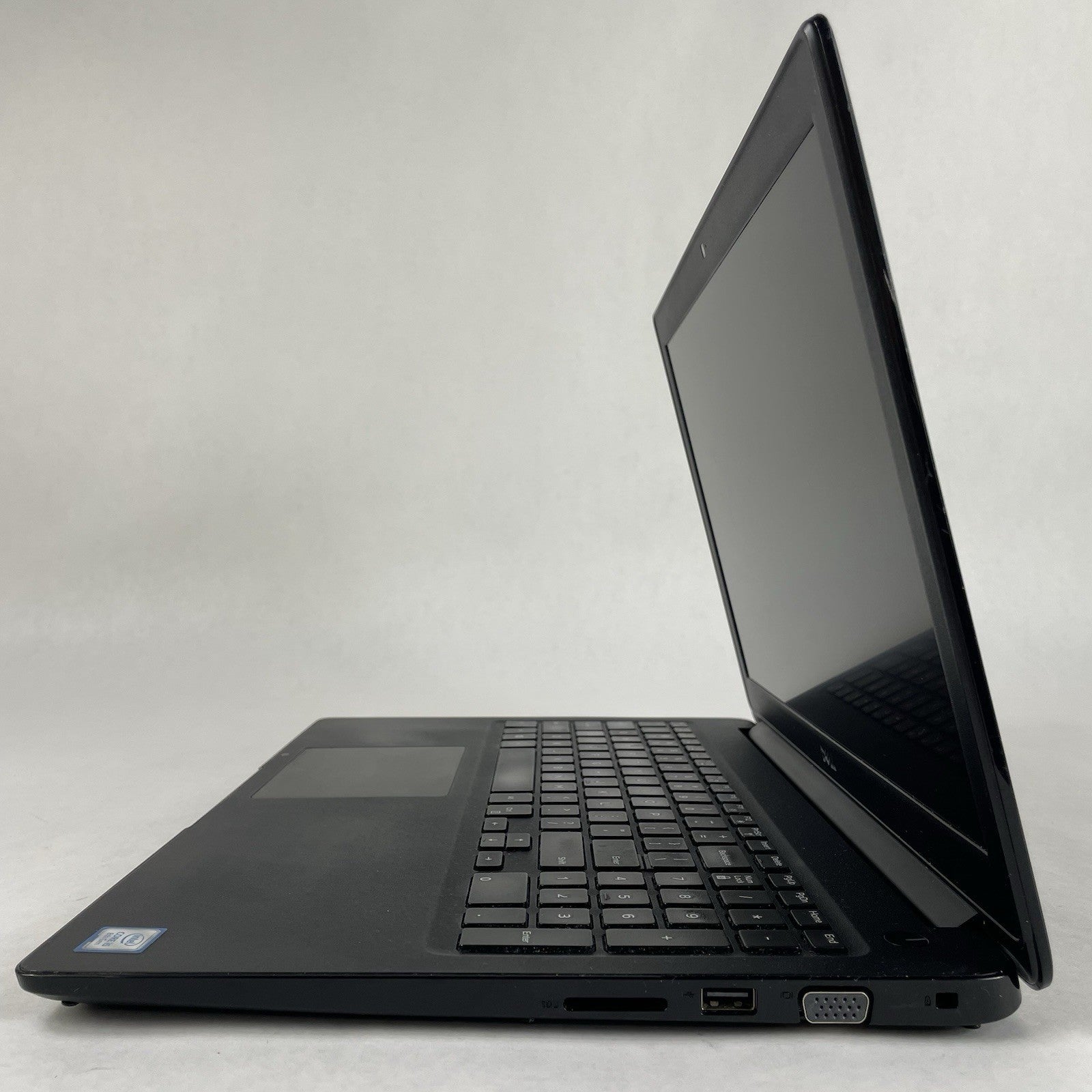 Dell Latitude 3500 15.6" i5-8265U 1.60 GHz 8 GB RAM No SSD/OS/AC - Worn Keys6