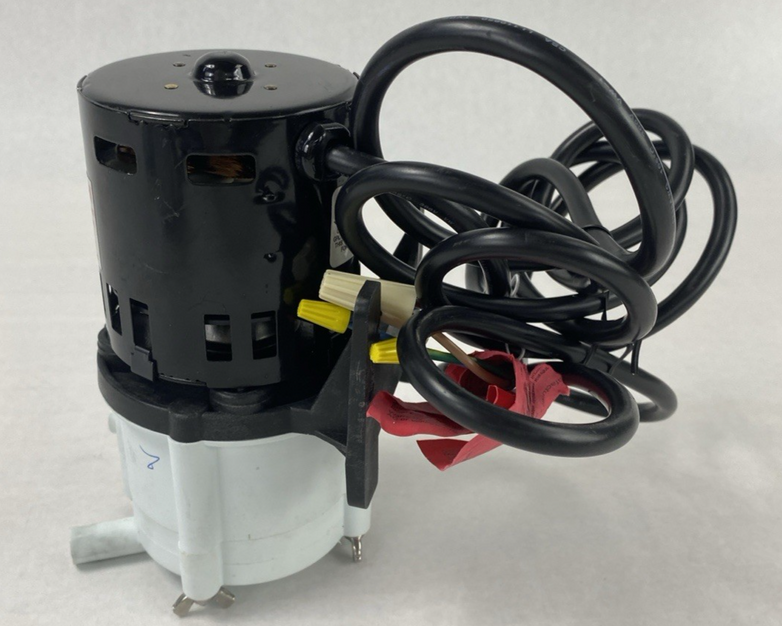 Little Giant 589002 Magnetic Pump Model 1-MD 977108 - Parts or Repair - Lot of 3