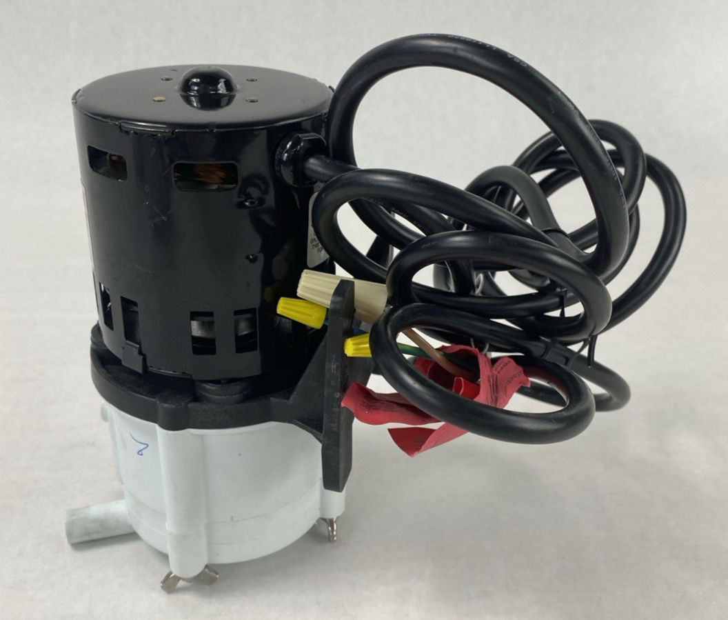 Little Giant 589002 Magnetic Pump Model 1-MD 977108 - Parts or Repair - Lot of 3