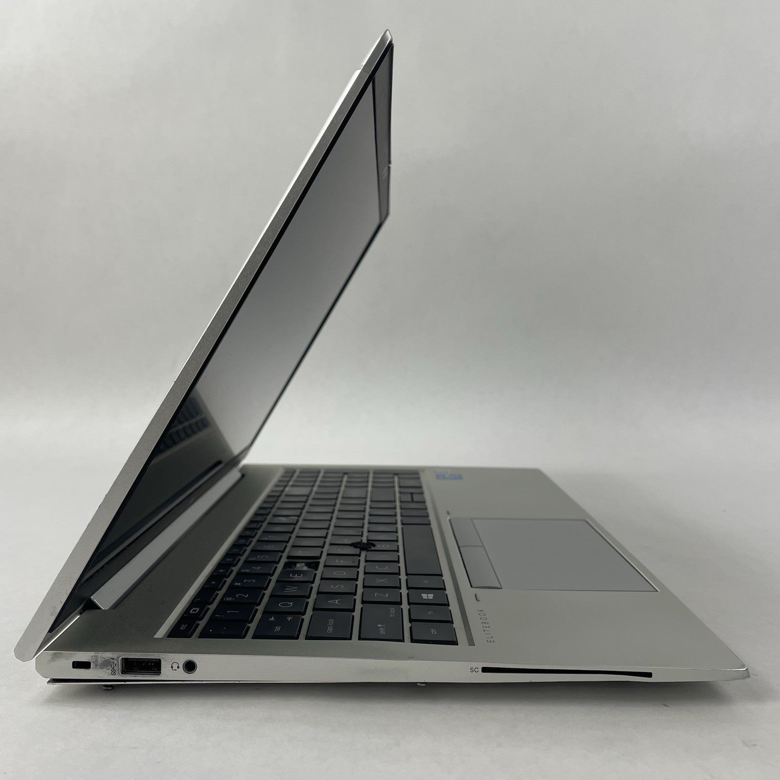 HP EliteBook 850 G8 15.6" i5-1145G7 2.60 GHz 8 GB RAM No SSD/OS/AC - Key READ4
