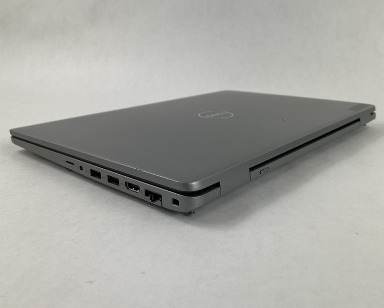 Dell Latitude 5540 15.6" i5-1345U 4.35 GHz 8 GB RAM No SSD/OS/AC - Worn