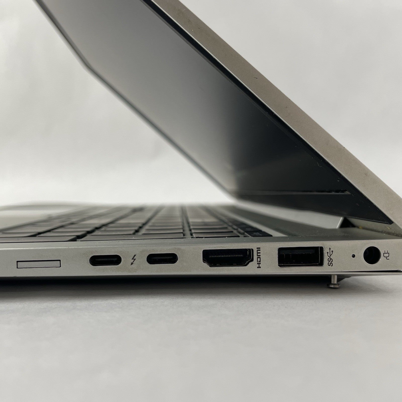 HP EliteBook 850 G7 15.6" i5-10310U 1.70 GHz 8 GB RAM No SSD/OS/AC - Bad Corner7