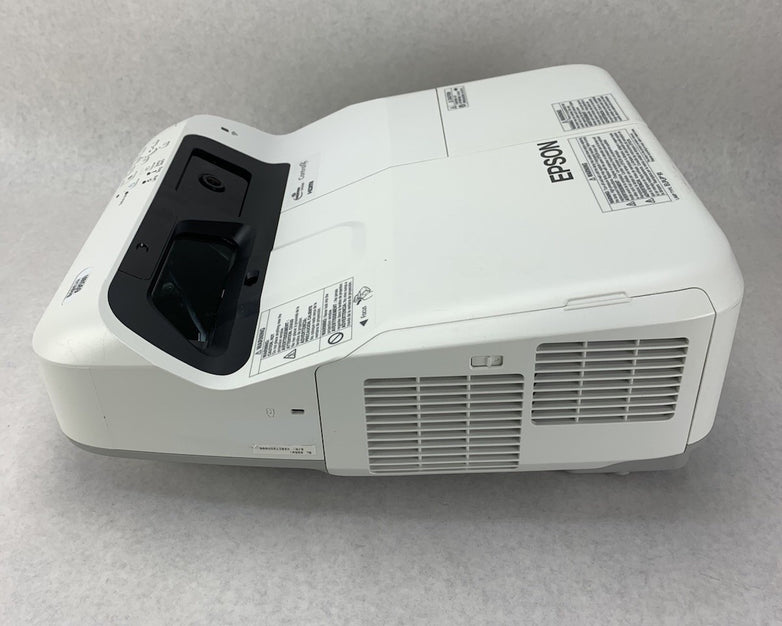 Epson PowerLite 695Wi H740A LCD Lamp Projector 1258 Lamp Hours - No Remote
