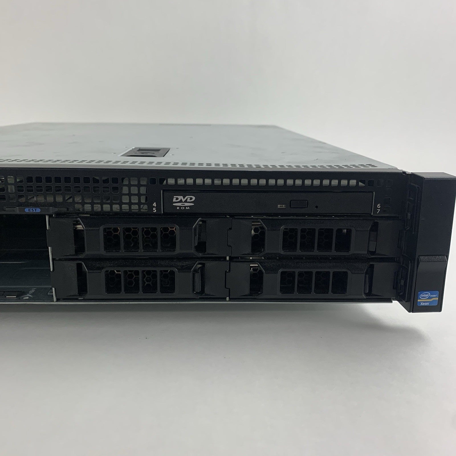 Dell PowerEdge R520 2U Server 2x Xeon E5-2440 2.4 GHz 96 GB RAM No OS No HDD3
