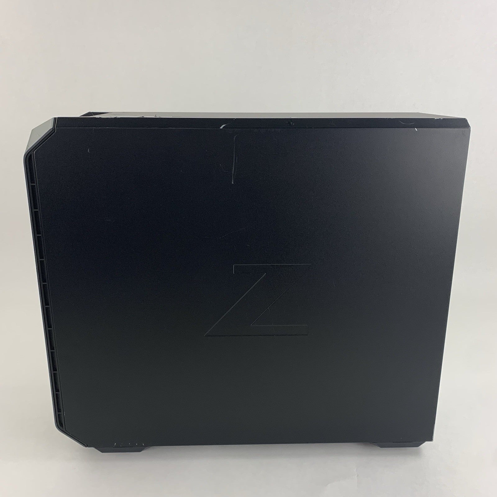 HP Z4 G4 Workstation 1x Xeon W-2102 2.9GHz 32 GB No OS No HDD No GPU4