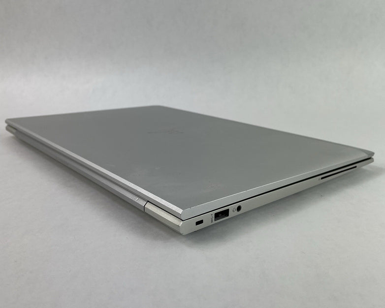 HP EliteBook 850 G8 15.6" i5-1145G7 2.60 GHz 8 GB RAM No SSD/OS/AC - Rubber Feet