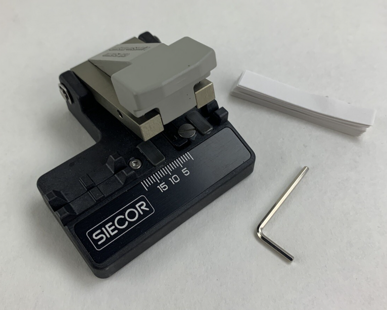 Siecor FBC-006 Corning Cable Systems  High-Precision Fiber Cutter Cleaver