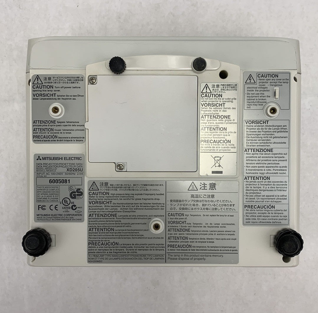 Mitsubishi XD205U Projector - No Remote