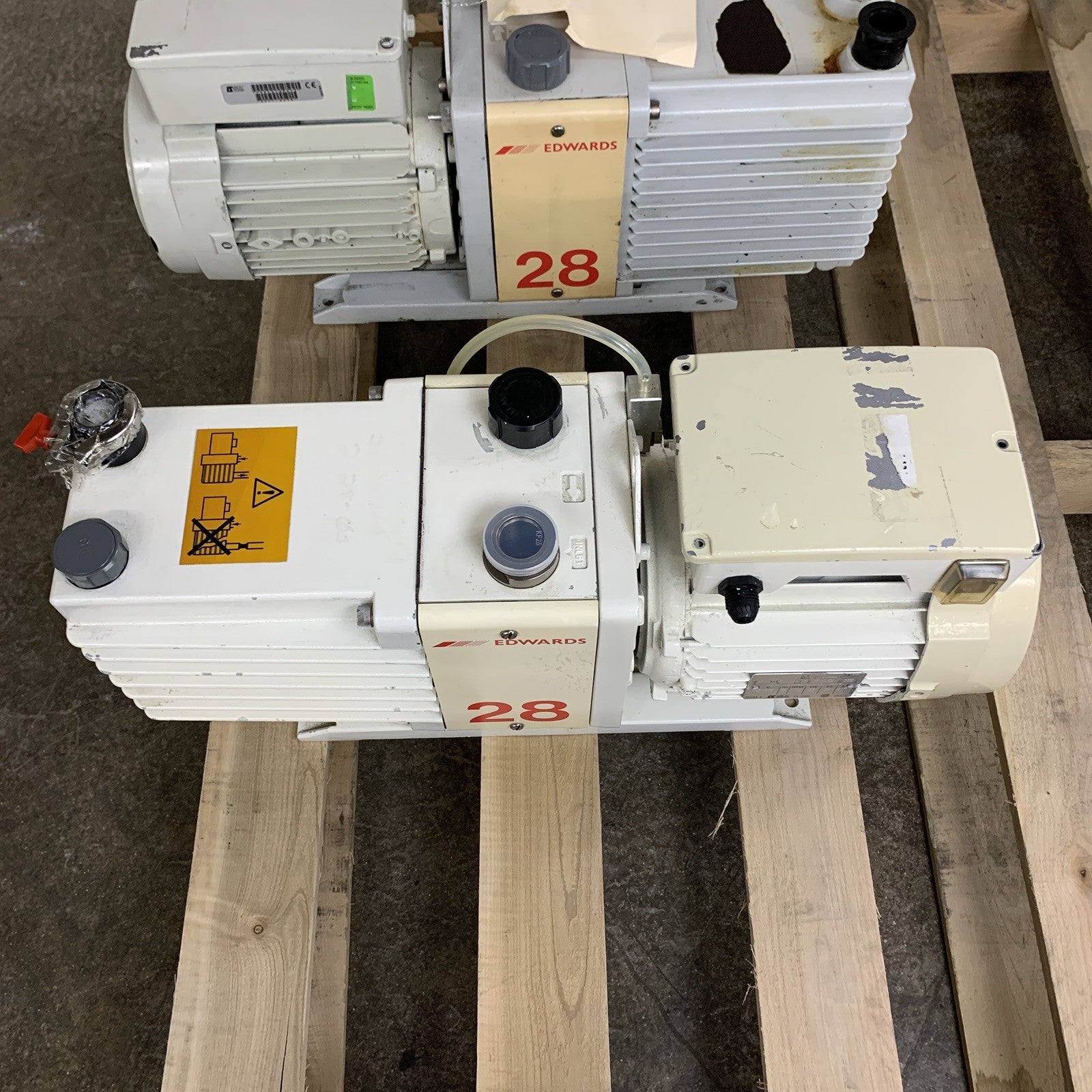 Edwards E2M28 Rotary Vane Vacuum Pump Drained Oil Parts and Repair Lot of 2x
