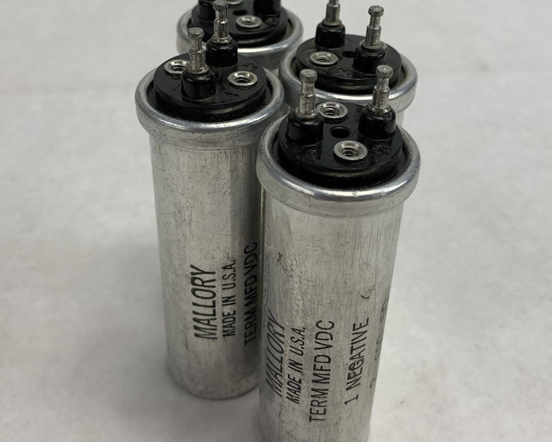 Mallory 20-71284 600MFD 50VDC 2356302X Electrolytic Capacitor (Lot of 4)