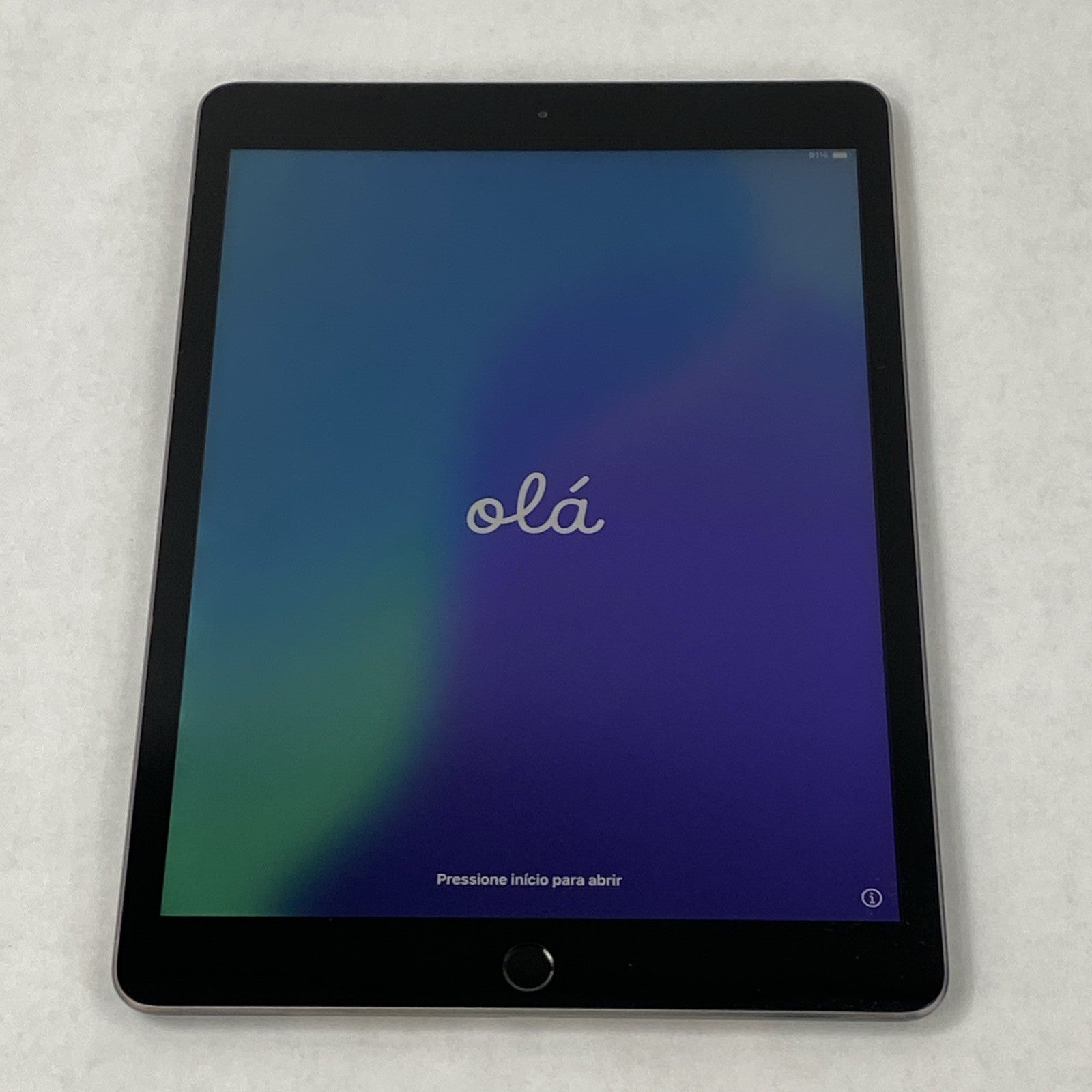 Apple iPad 7th Gen A2197 128GB 10.2" Wi-Fi Space Gray IOS 18.7.81