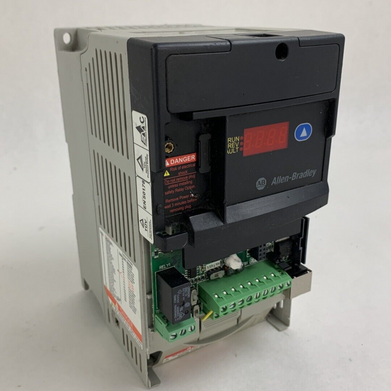 Allen Bradley 22D-D1P4N104 PowerFlex 40P AC Drive 0.4W/0.5 380-480V - Untested
