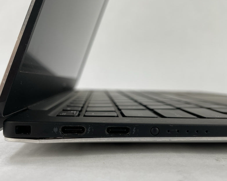 Dell XPS 13 9380 13.3" i7-8565U 1.80GHz 16GB RAM No SSD No OS No Batt Bad Corner