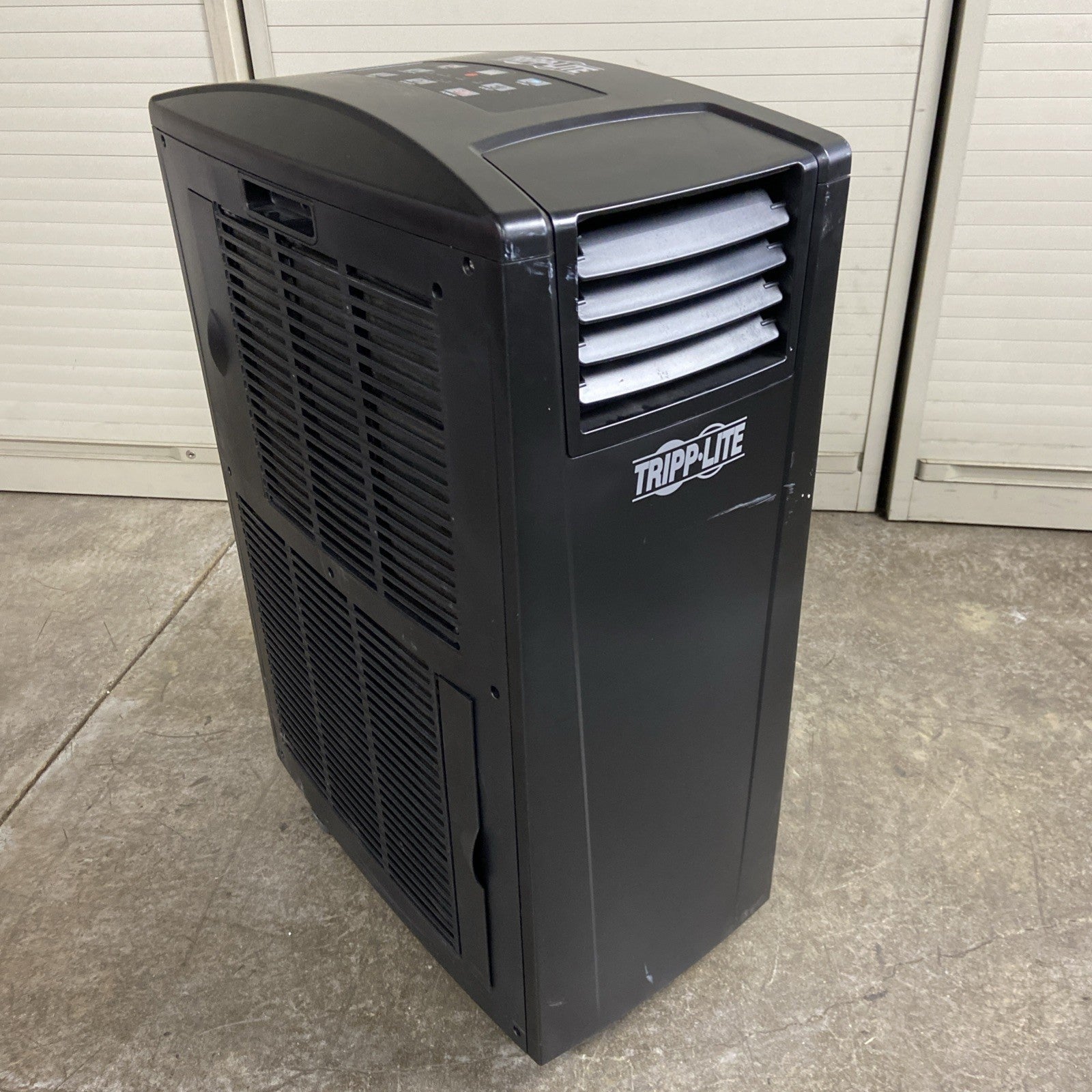 Tripp Lite SRCOOL12K Portable Air Conditioner 1400w - Parts or Repair