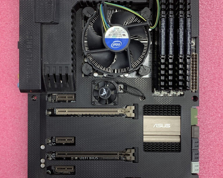 Asus Sabertooth Z77 Motherboard Intel i7-3770 3.4GHz 16GB RAM w/ Shield