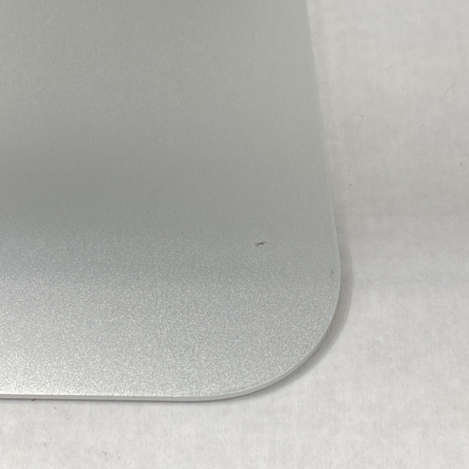 Apple A1267 24" LED Cinema Display Monitor