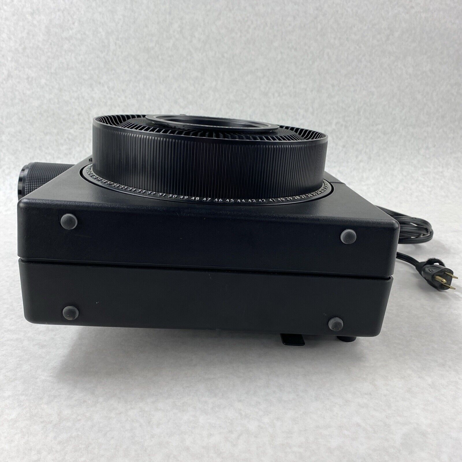 Dukane 28A100 Pro100 Slide Projector