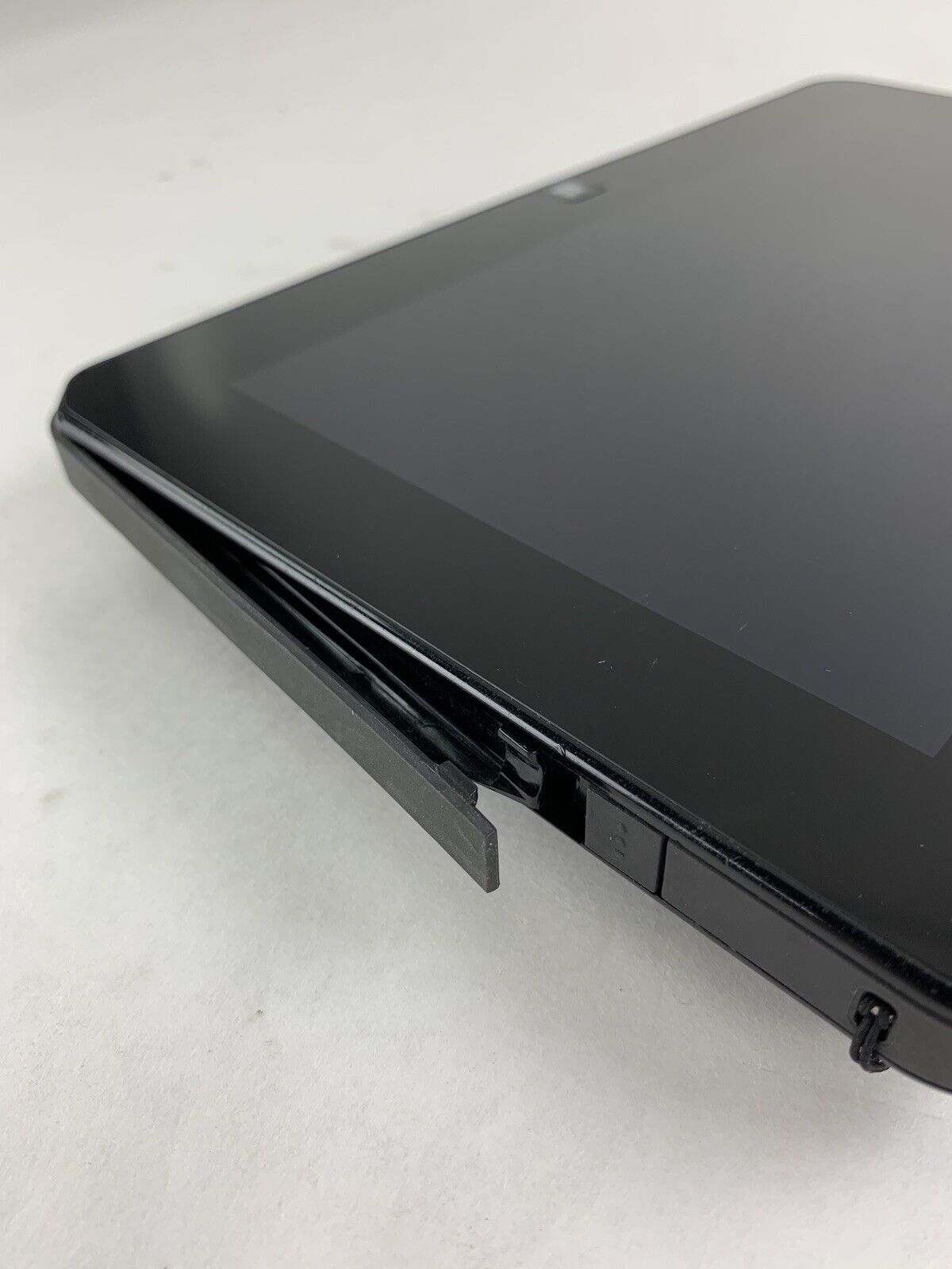 Motion CL920 Tablet PC Pentium N3540 4GB Ram w/ Stylus No HDD No OS No Battery