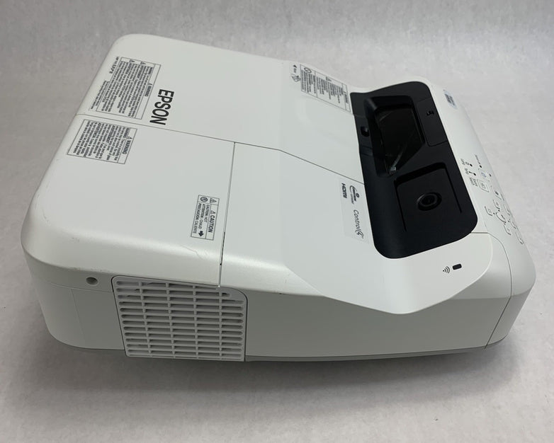 Epson PowerLite 695Wi H740A LCD Lamp Projector 2367 Lamp Hours - No Remote